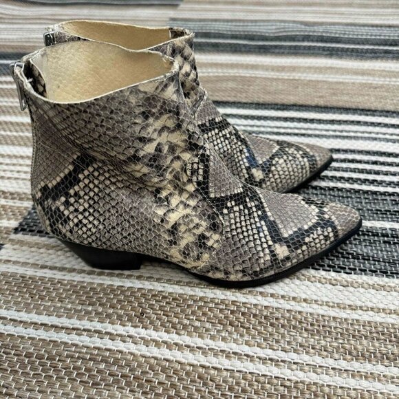Steve Madden Women's Leather Ankle Bootie Snakeskin Print Pointy Toe Cafe 6M - Picture 7 of 14